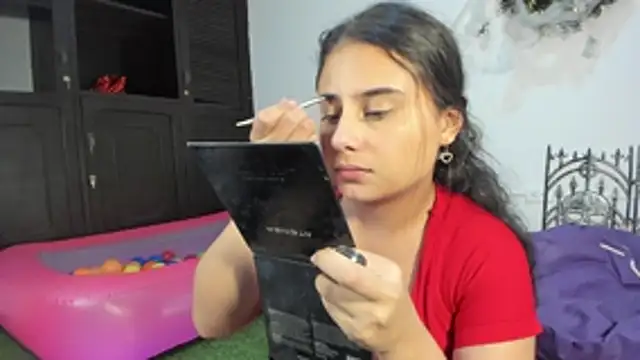 AbbyTaylorr online show from 10.15.25