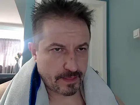 Snapshot of MisterFaithRO chatting on 04.27.26 MisterFaithRO online show from 04.27.26
