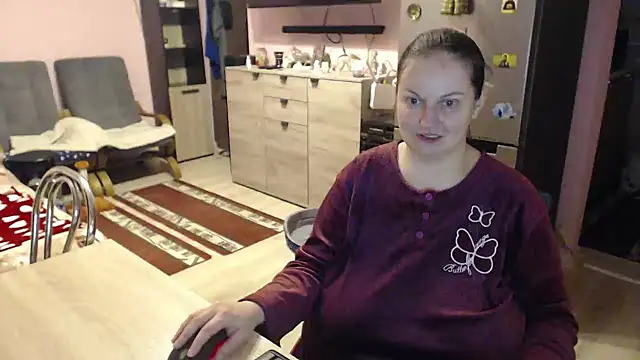 BustyLadyAlma online show from 01.26.25