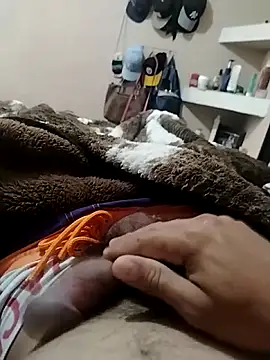 Snapshot of esefrank chatting on 02.28.26 esefrank online show from 02.28.26