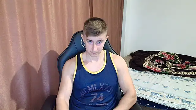 Todhorny9873 online show from 12.18.24