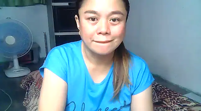 Kariebabe online show from 01.12.25