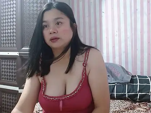 Kariebabe online show from 03.04.26