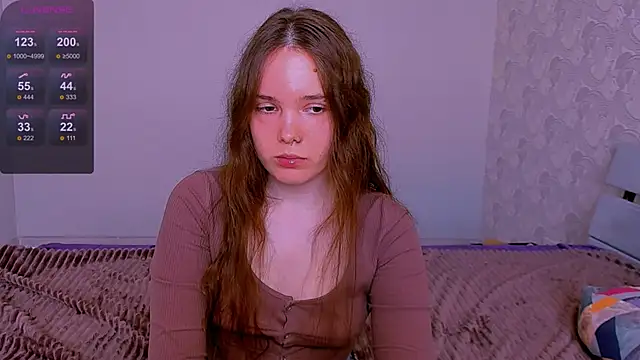 Janie JJ Curvie online show from 04.11.26