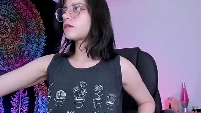 HazelKush online show from 03.20.25