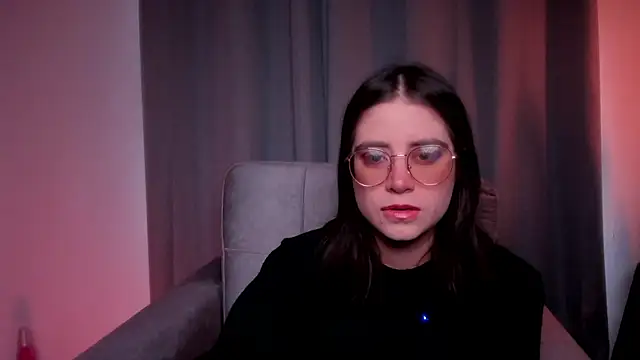 HazelKush online show from 02.05.26