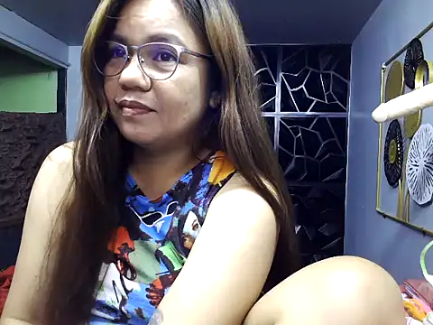 ambersmile online show from 03.20.25