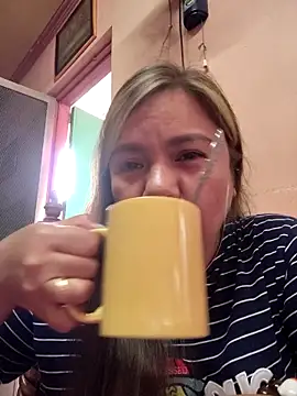 ambersmile online show from 11.23.25