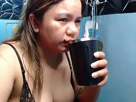 ambersmile online show from 03.18.26