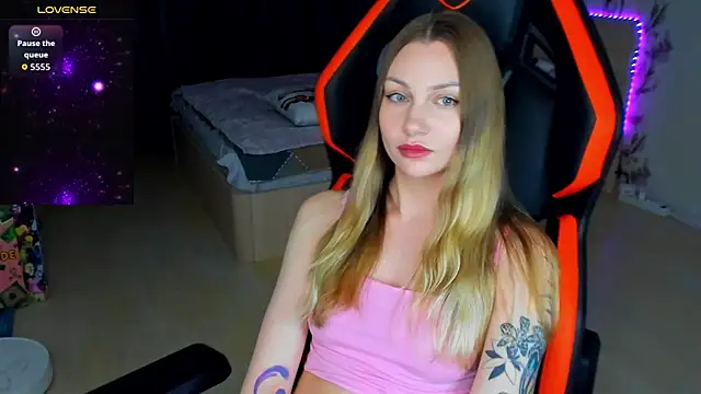 BiMolly online show from 04.02.26