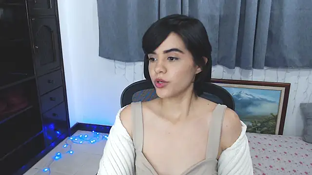 mia collins x online show from 06.08.26