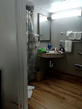 Snapshot of PichyPrettyPussy chatting on 12.07.24 PichyPrettyPussy online show from 12.07.24