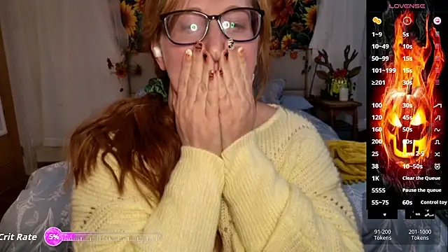 Snapshot of WickedAphrodite chatting on 10.16.25 WickedAphrodite online show from 10.16.25