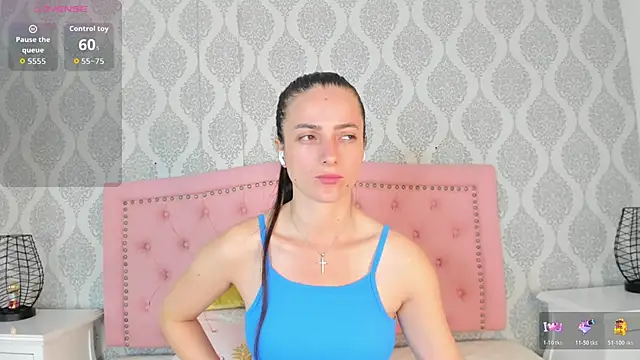 Snapshot of Princsgirl_ chatting on 04.22.26 Princsgirl online show from 04.22.26