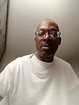 William719 online show from 04.23.26