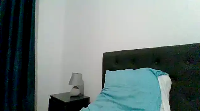 Snapshot of Nathyjess195 chatting on 12.12.24 Nathyjess195 online show from 12.12.24