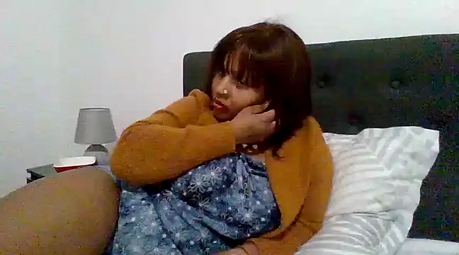Snapshot of Nathyjess195 chatting on 01.24.25 Nathyjess195 online show from 01.24.25