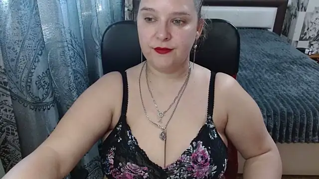 Snapshot of Boolochka chatting on 05.05.26 Boolochka online show from 05.05.26