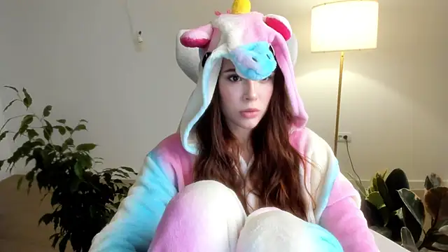 Snapshot of Pokemeboy chatting on 12.05.25 Pokemeboy online show from 12.05.25