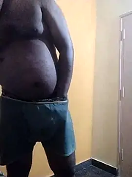 Snapshot of Indianguymohan chatting on 10.26.25 Indianguymohan online show from 10.26.25