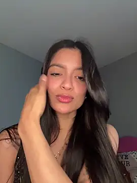 Sammy pink online show from 01.04.25