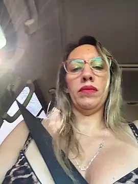 Snapshot of Gatitacarlita chatting on 02.23.26 Gatitacarlita online show from 02.23.26