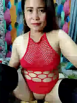 Snapshot of aya_01 chatting on 01.14.25 aya 01 online show from 01.14.25