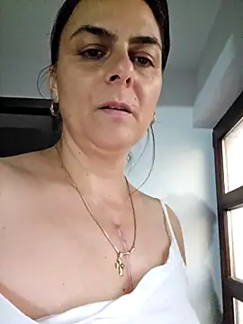 IsabelleCraft online show from 11.11.25