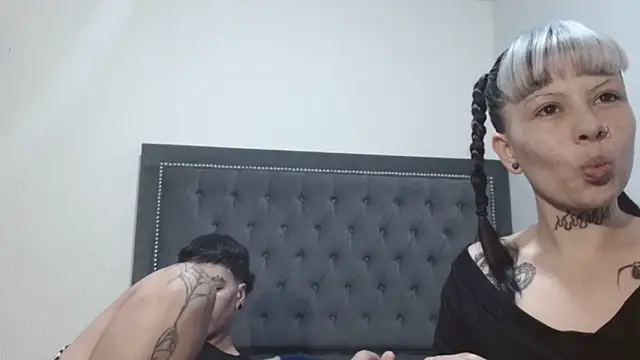 dulce maria x online show from 04.05.26