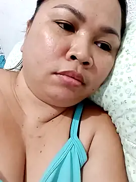 XXLorie 02 online show from 02.10.25