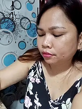 XXLorie 02 online show from 02.16.25