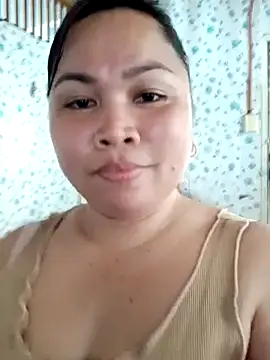 XXLorie 02 online show from 02.17.25