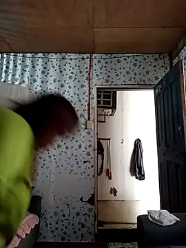 XXLorie 02 online show from 03.10.25