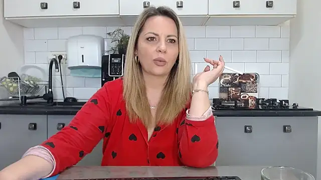 erikaerika online show from 01.28.25