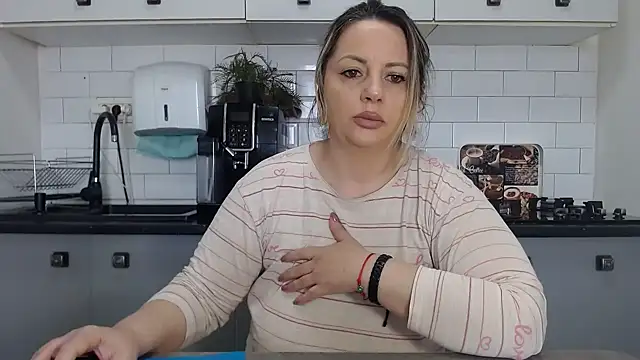 erikaerika online show from 03.09.25