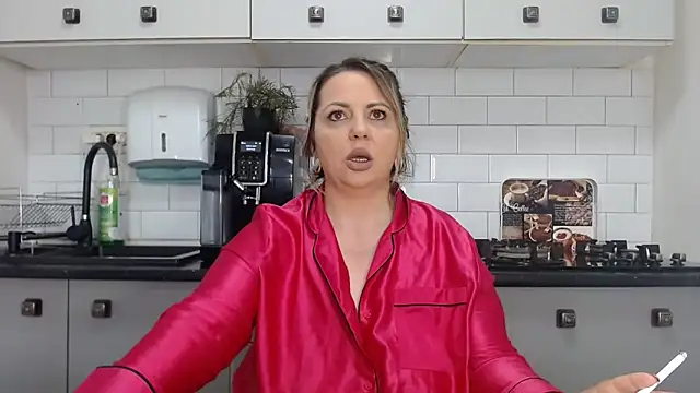 erikaerika online show from 03.15.25