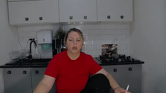 erikaerika online show from 09.15.25