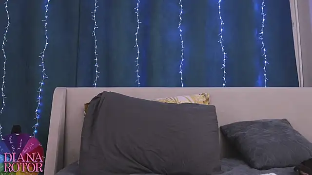 Snapshot of diana_rotor chatting on 12.16.25 diana rotor online show from 12.16.25