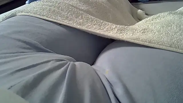 Snapshot of perescam chatting on 02.20.26 perescam online show from 02.20.26