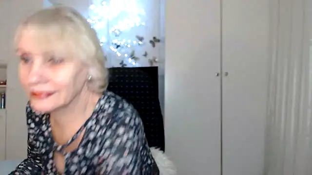 Ghertrude52 online show from 02.20.25