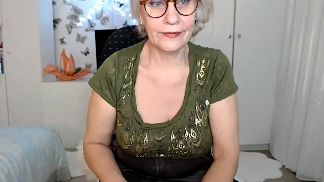 Ghertrude52 online show from 02.21.25