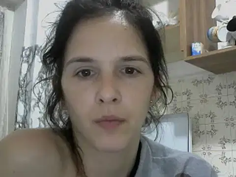 Snapshot of SexxyLety chatting on 02.20.25 SexxyLety online show from 02.20.25