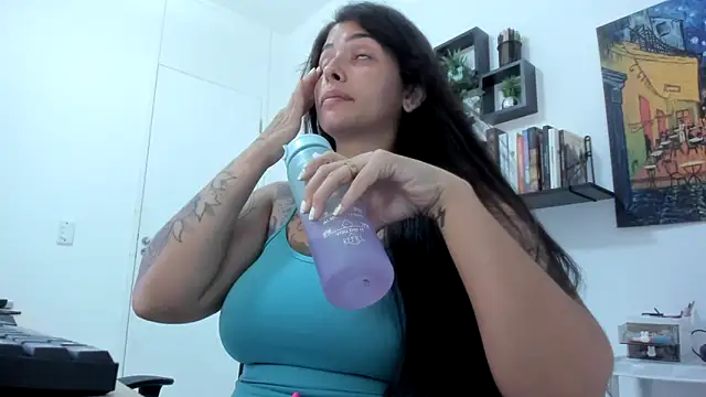 TaliMajesty online show from 02.20.25