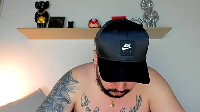 Snapshot of camilo_restrepo21 chatting on 01.07.25 camilo restrepo21 online show from 01.07.25