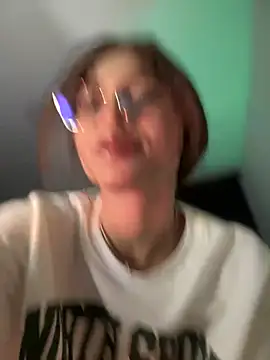 Snapshot of Sweett_Priya chatting on 12.27.24 Sweett Priya online show from 12.27.24