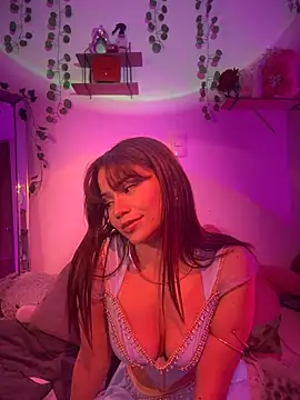 Snapshot of Sweett_Priya chatting on 10.12.25 Sweett Priya online show from 10.12.25