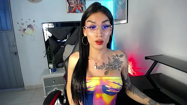 Salo hot04 online show from 11.05.25