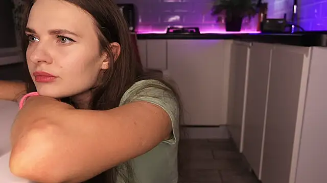 YOUR SWEET DREAM online show from 02.28.25