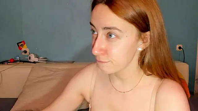 Snapshot of mimi_nati chatting on 02.23.25 mimi nati online show from 02.23.25