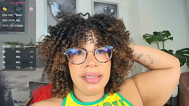 Snapshot of valerieharris chatting on 07.19.26 valerieharris online show from 07.19.26
